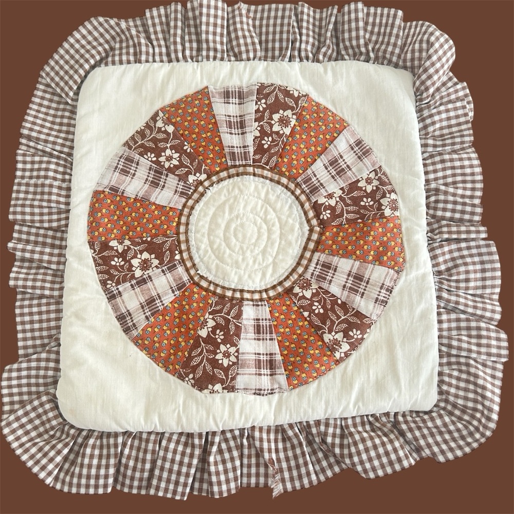 1970s Handmade Dresden Plate Quilted Pillow | Cottagecore Earth Tones